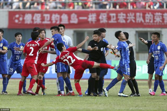 两攻一受4p双龙h男男视频