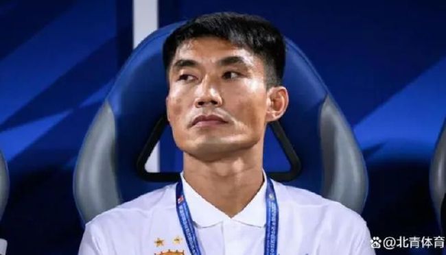 嗯啊h客厅hh教授h快穿男男